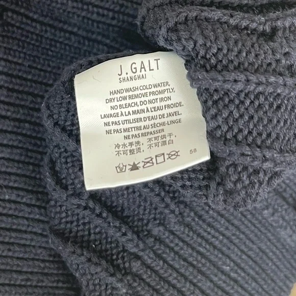 John Galt Brandy Melville Navy blue cable knit sweater vest - Picture 6 of 7